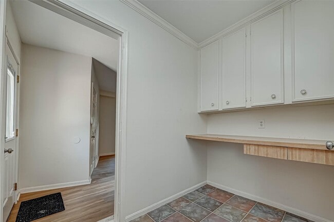 Building Photo - 5507 Enchanted Timbers Dr