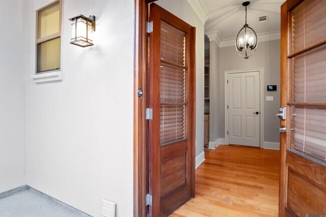 Building Photo - 1642 Ruelle De Grace Dr