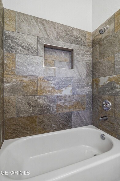 Building Photo - 7239 Desert Jewel Dr