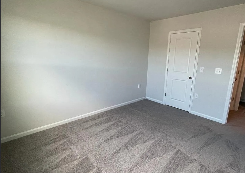 Building Photo - 5020 Tura St