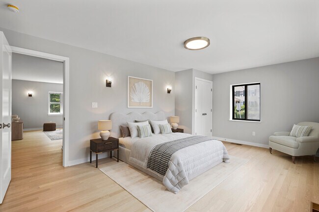 Building Photo - 784 Atlantic St