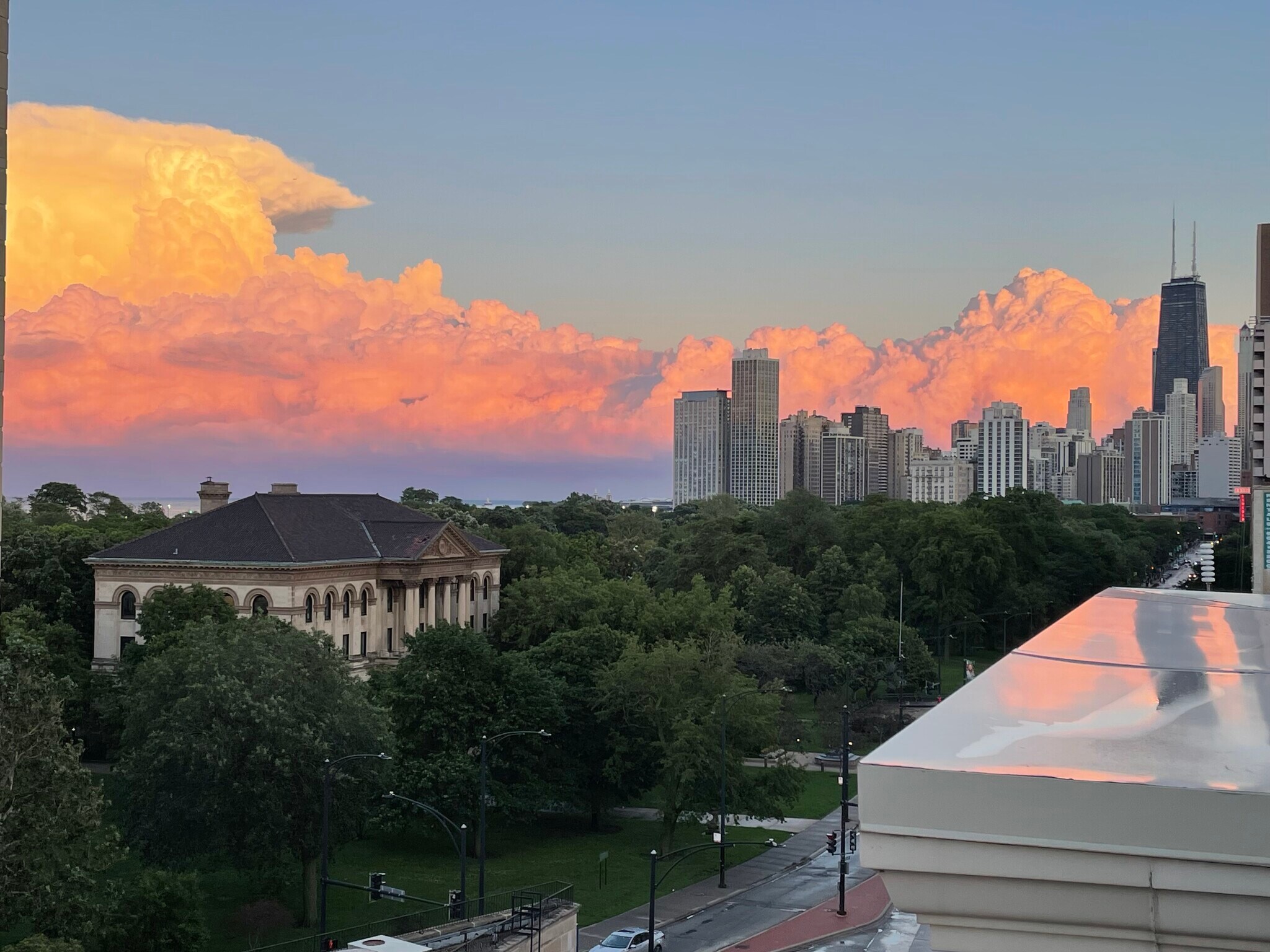 Sunrise south east view - 2042 N Clark St