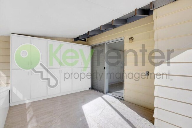 Building Photo - 6510 Barkley Way