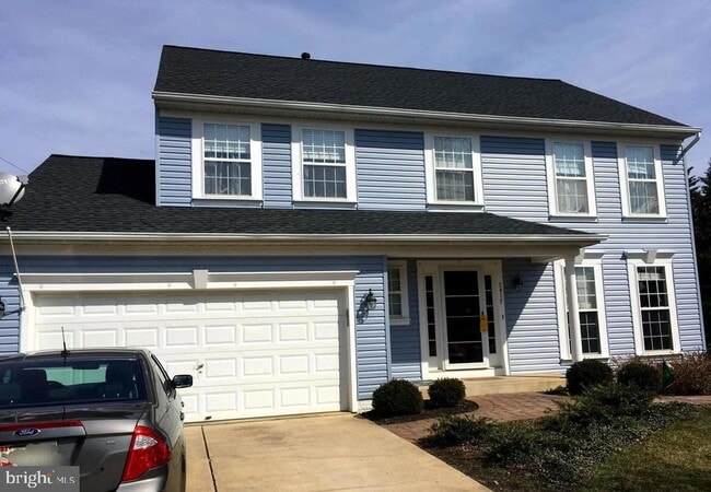 Building Photo - 5415 Chillingham Pl