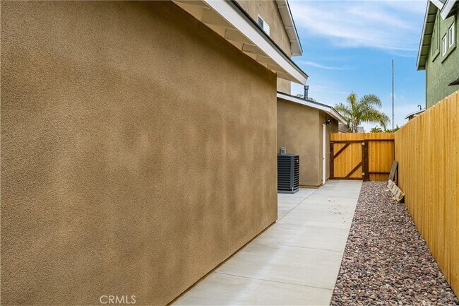Building Photo - 9282 Winterwood Cir