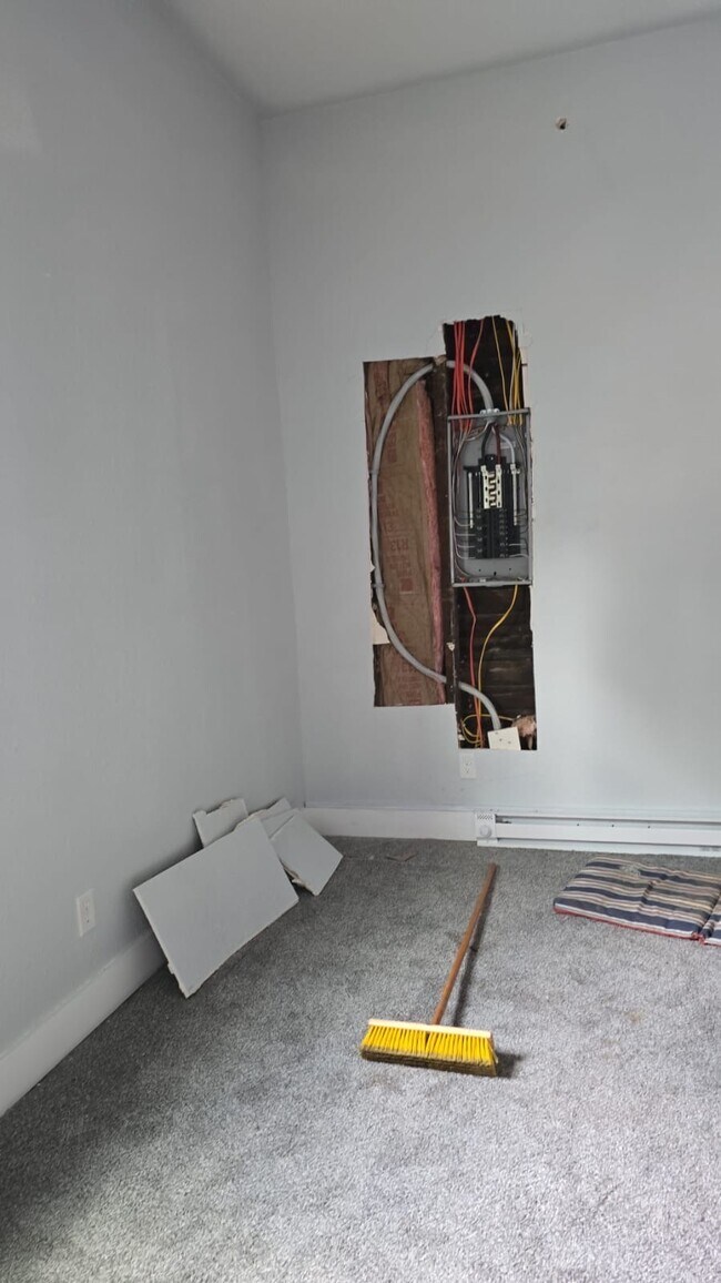 Building Photo - 524 N 29th St