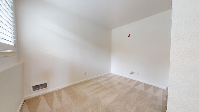 Building Photo - 1603 18th St