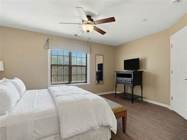 Building Photo - 150 Apple Seed Ct