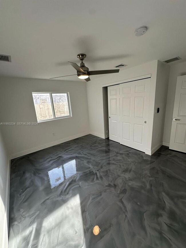 Building Photo - 2110 NW 91st Terrace