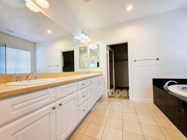 Building Photo - 11358 Nahama Ln