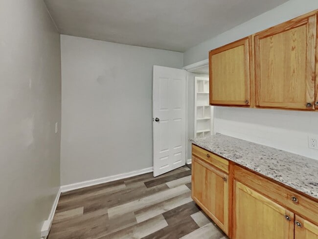 Building Photo - 3BR/1.5BA Home in Jacksonville FL w/ Spacious Yard