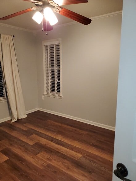 Building Photo - 720 Vestal St