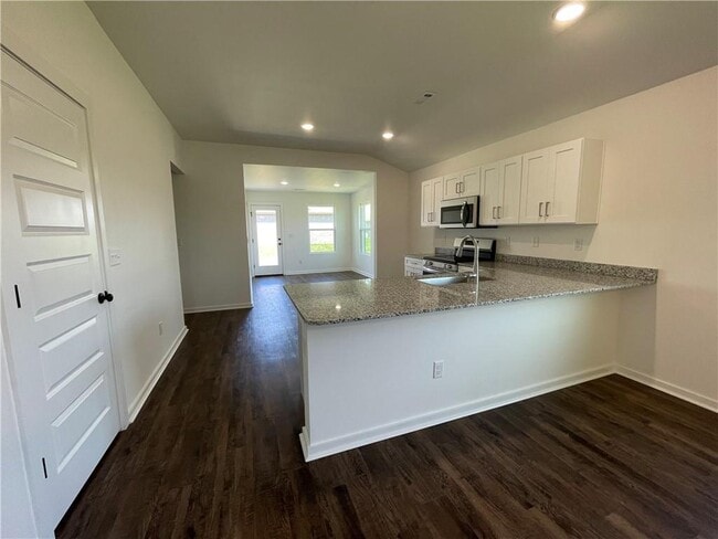 Building Photo - 900 S Green Heron Ln