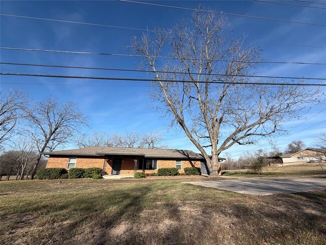 Building Photo - 9712 Springdale Rd