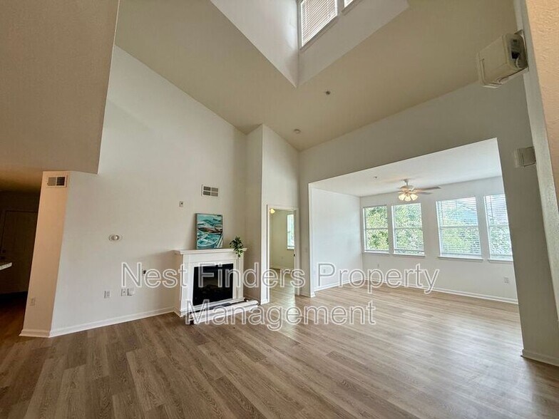 Building Photo - 8550 Touchton Rd