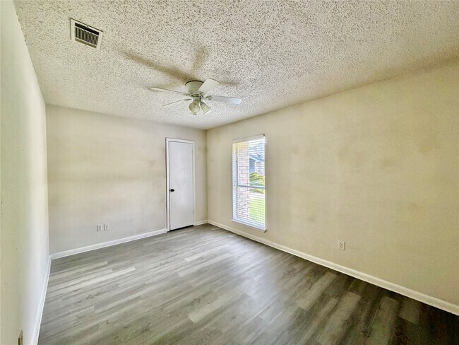 Building Photo - 2603 Quarry Hill Rd