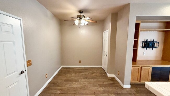 Building Photo - 4006 Craven Rd