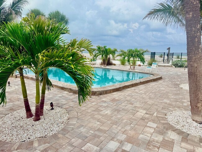 Building Photo - New throughout and on the Beach!  Sea Villas +55 Community