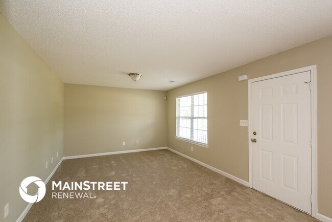 Building Photo - 117 Poplar Pointe Terrace