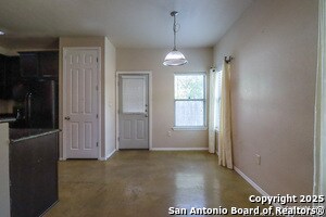 Building Photo - 1125 Brown Rock Dr