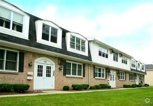 Building Photo - 7 Sundridge Dr