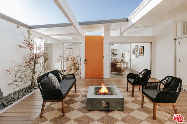 Building Photo - 12610 Jimeno Ave