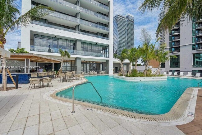 Building Photo - 159 NE 6th St