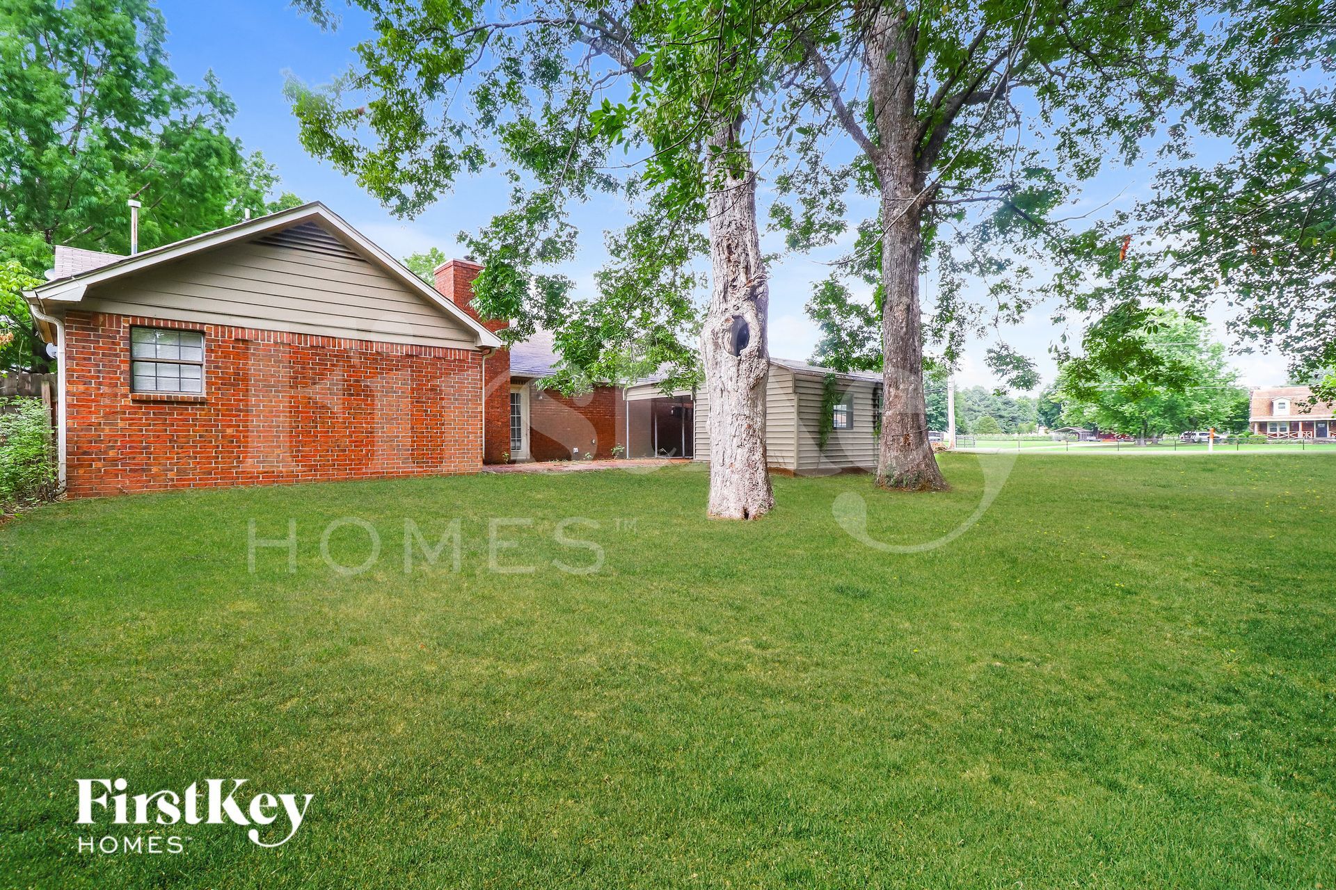 Building Photo - 7549 Burnstown Ln