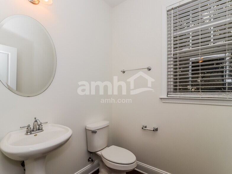 Building Photo - 11728 Rainy Bend Dr