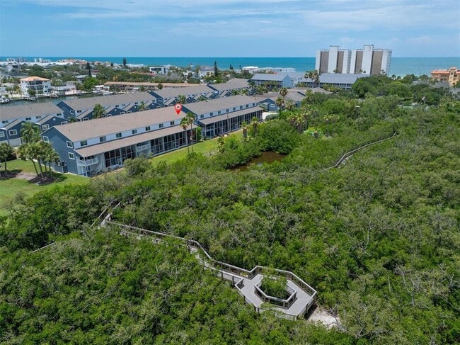 Building Photo - 802 Hidden Harbour Dr