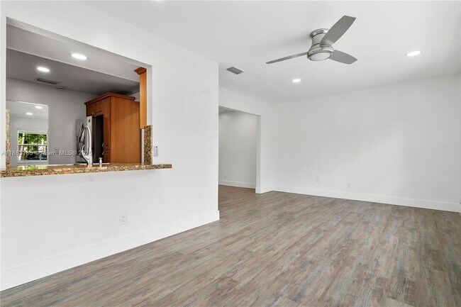 Building Photo - 11240 Sheridan St