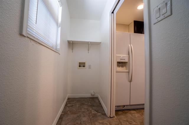 Building Photo - 3405 Spring Meadows Dr