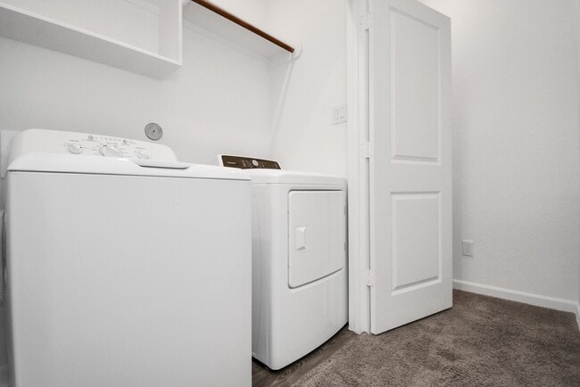 Building Photo - 15851 Bremore Dr