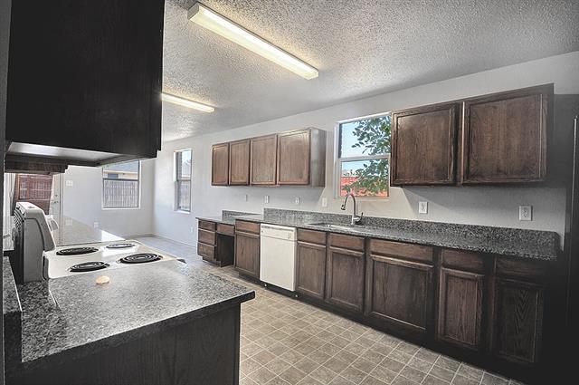 Building Photo - 3327 Andalusian Dr