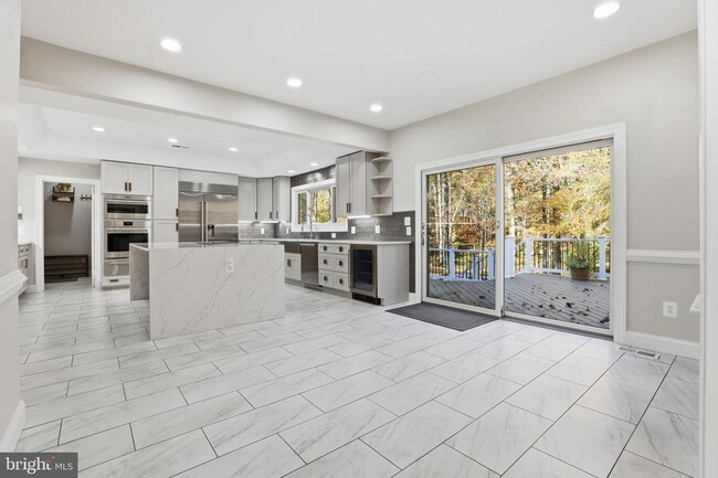 Building Photo - 18136 Hayloft Dr