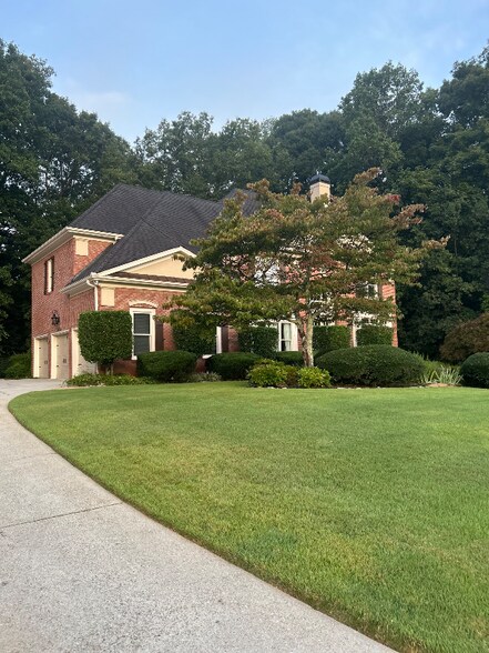 Building Photo - 3410 Kates Way