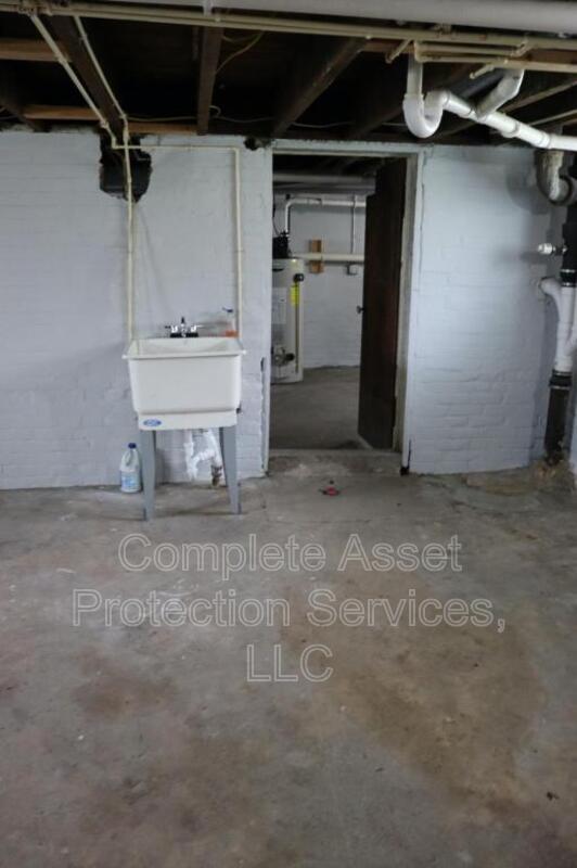 Building Photo - 1406 Kentucky St