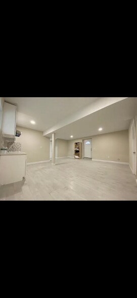 Building Photo - 205 3rd St