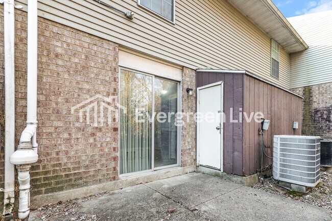 Building Photo - 8040 Mt Everest St