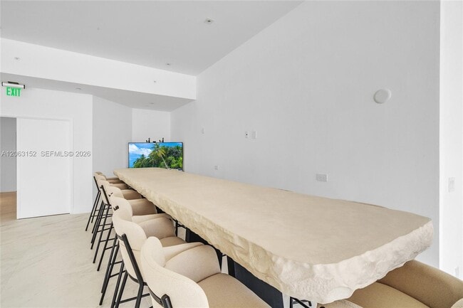 Building Photo - 4201 N Ocean Blvd