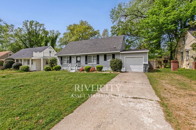 Building Photo - WHITEHAVEN GEM!!!! SECTION 8 WELCOMED !!!