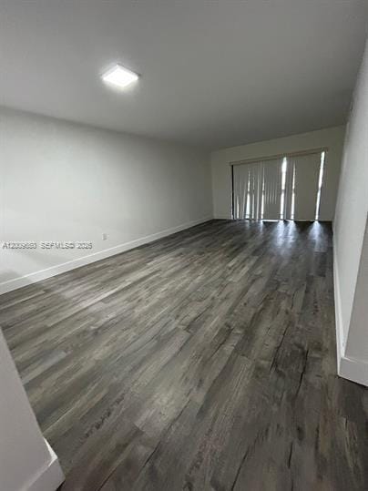 Building Photo - 8875 Fontainebleau Blvd