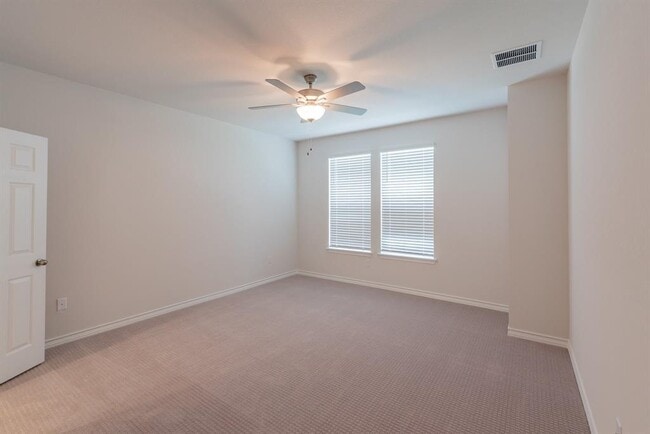 Building Photo - 5302 Mulberry Grove Ln