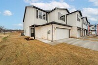 Building Photo - 545 Galt Dr