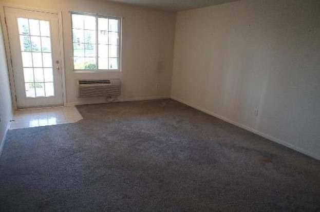 Building Photo - 124 Bertram Dr