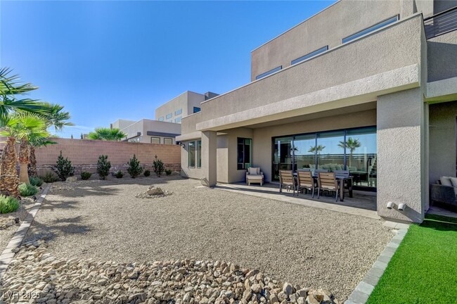 Building Photo - 4056 Desert Trce Ct