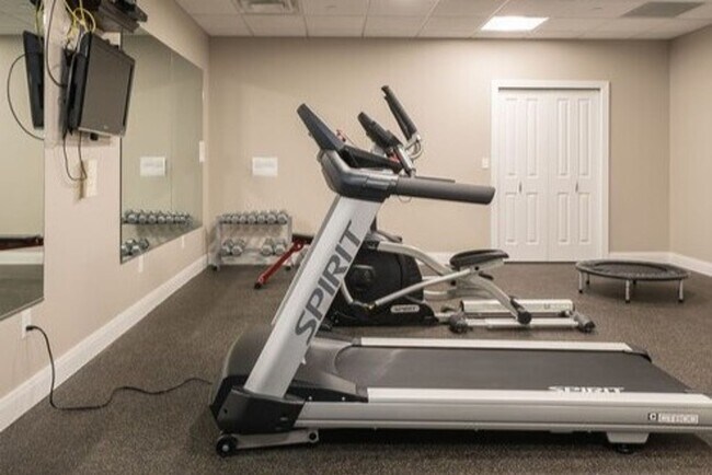 Building Photo - $1200 off a 12 month lease