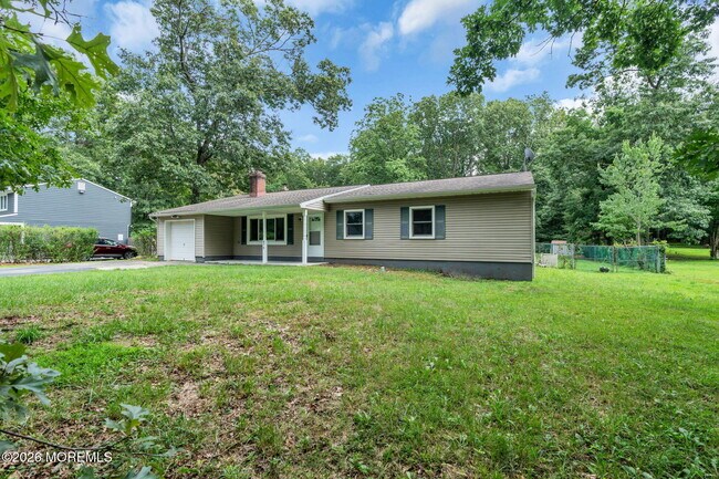 Building Photo - 875 Bowman Rd