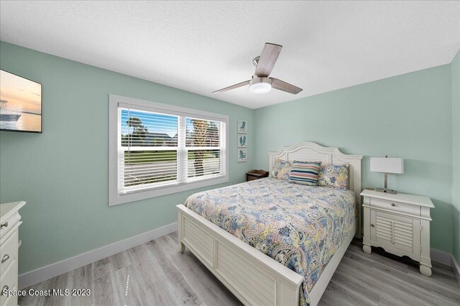 Building Photo - 7801 Ridgewood Ave