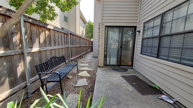 Building Photo - 2943 Harbinger Ln